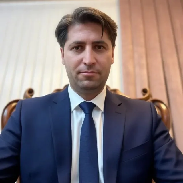 حامد قربان‌زاده